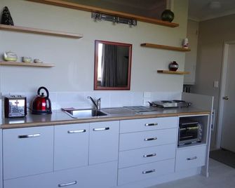Kakariki Haven, Omokoroa - Omokoroa - Cocina