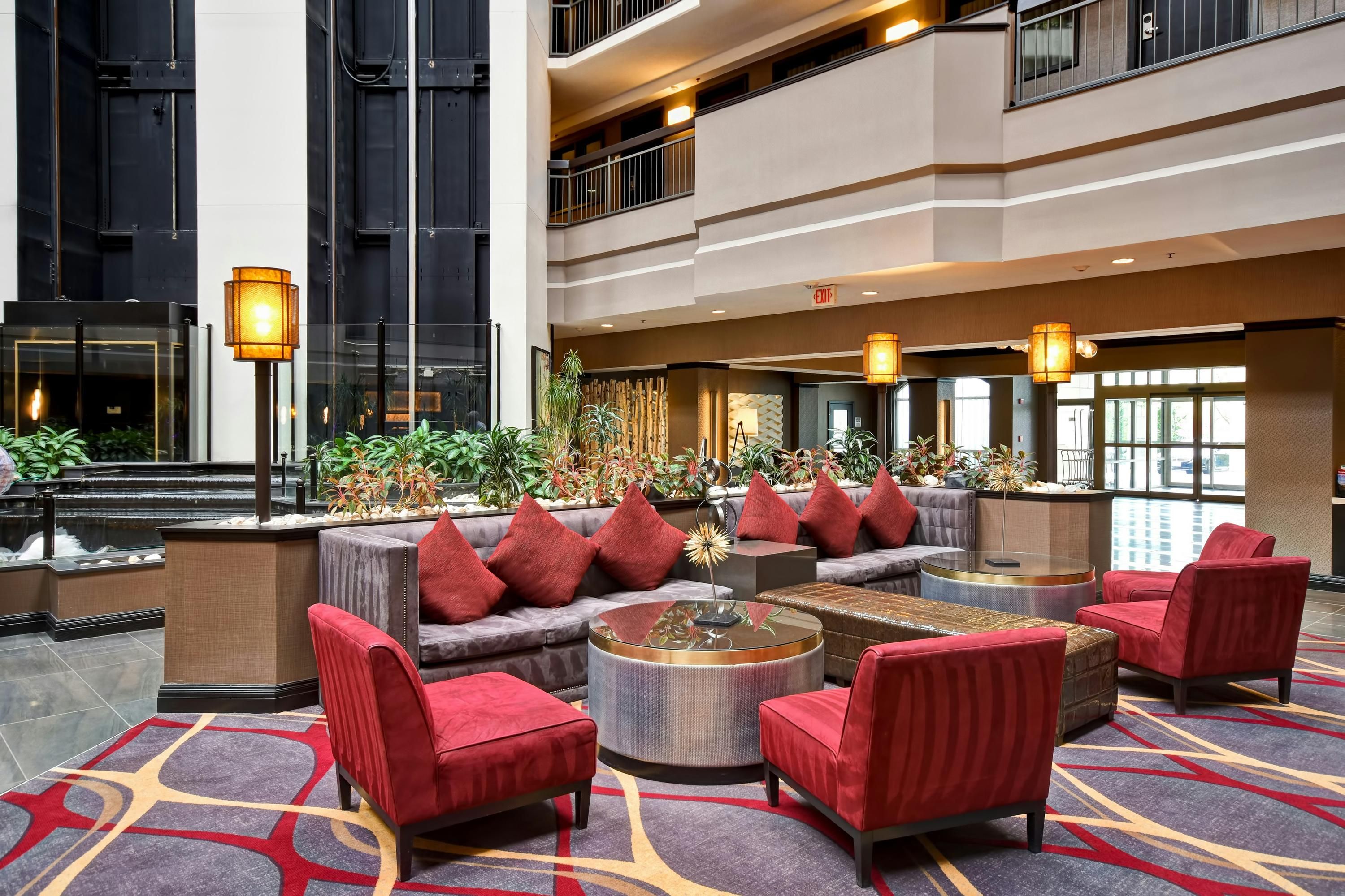 Embassy Suites by Hilton Dulles Airport - Herndon - Lobi