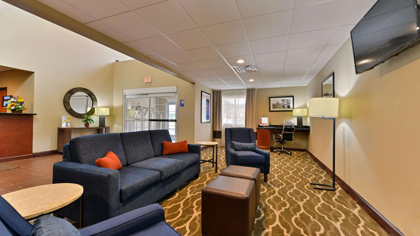 Comfort Inn & Suites Manheim - Lebanon