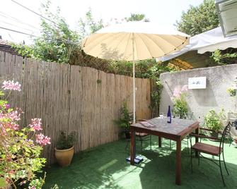 Private suite for 5-6 pepole (01) - Gedera - Patio