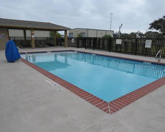 Motel 6 Rockport, TX - Rockport - Svømmebasseng