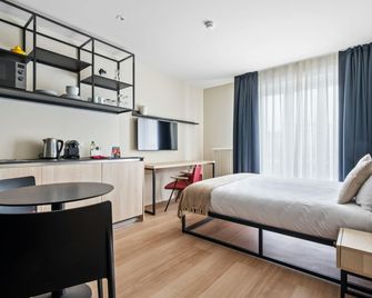 Nonanteneuf Geneve Plainpalais Apartment - Geneva - Bedroom