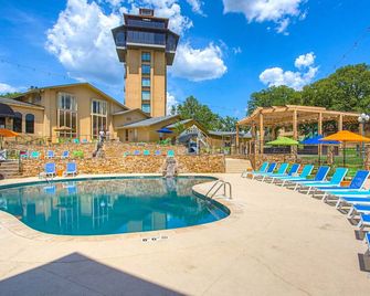 Texoma Lakefront in Tanglewood Golf Resort! - Pottsboro - Pool