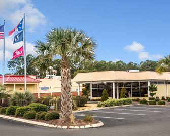 Rodeway Inn & Suites - Wilmington - Toà nhà