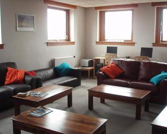 Stirling Youth Hostel - Stirling - Living room