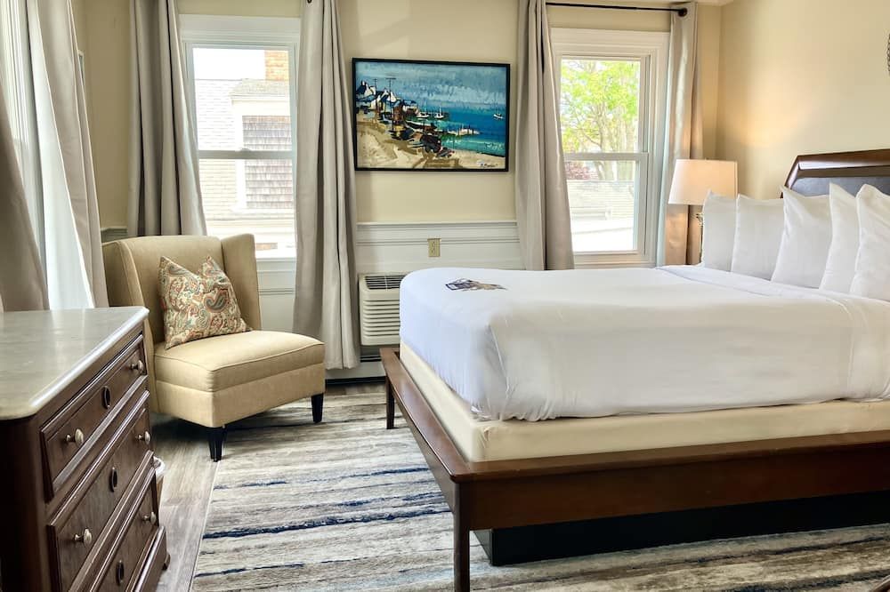 إن آت 7 سنترال - بروفينستون - غرفة نوم