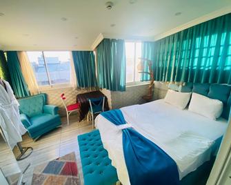 Sirinyer Apart Otel - Buca - Bedroom