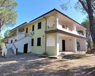 Villa Pietramarina Cala Liberotto Appart - Cala Liberotto - Gebäude