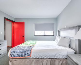 Suite 113 - 1br | 1 Bed, 1 Bath - Rapid City - Bedroom