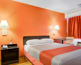 Motel 6 Springfield, Mo - North - Springfield - Bedroom