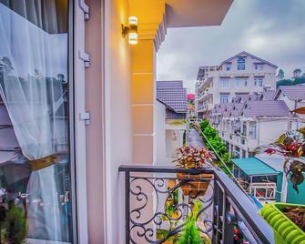 Jolie House - Dalat - Balcony