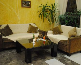 Glaros Hotel - Pireus - Sala de estar