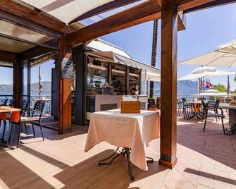 Residence Casa & Vela with private beach, Oggebbio - Oggebbio - Restaurant