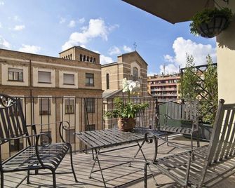 Hotel Kagetsutei - Tsugaru - Balcony