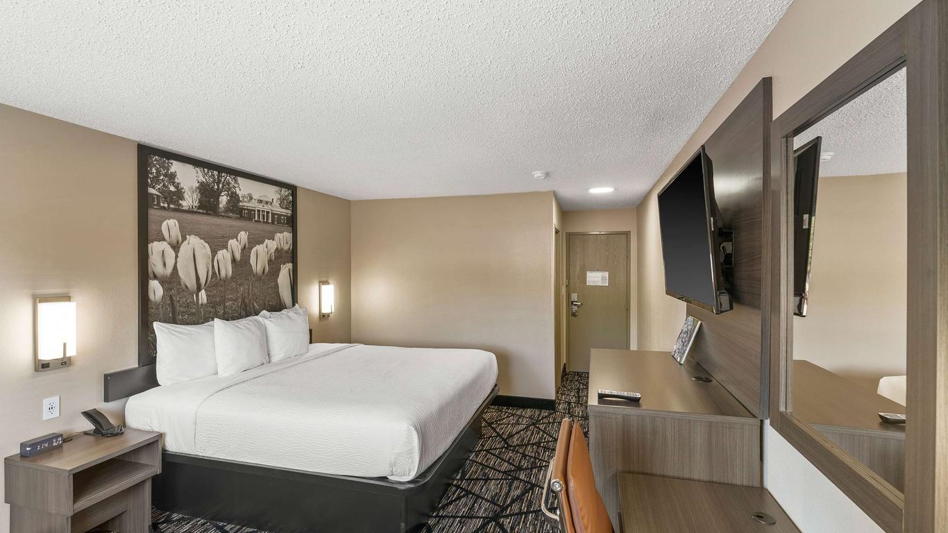 Super 8 by Wyndham Charlottesville