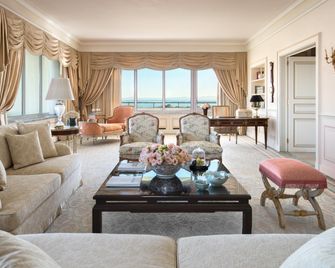 Hotel Ritz Four Seasons Lisboa - Lisboa - Sala de estar