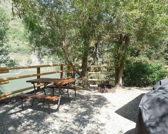 Snake River Park Koa And Cabin Village - Jackson - Innenhof