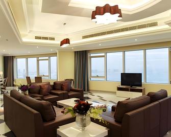 Magnum Hotel Suites - Ντόχα - Σαλόνι