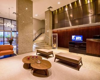 Comfort Suites Brasilia - Brasilia - Lobby
