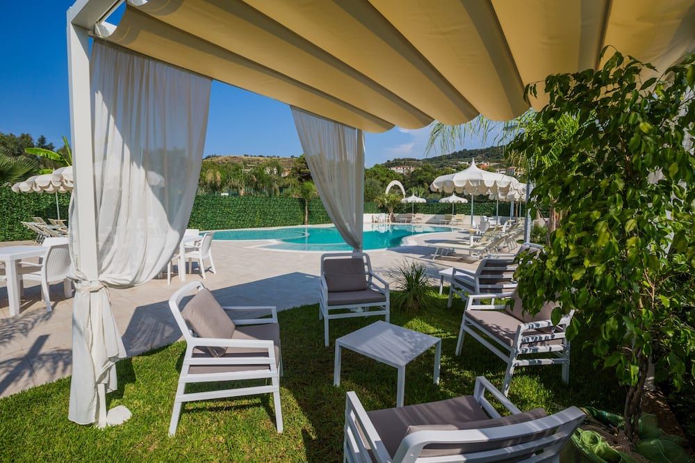 Blu Tropical Resort - Zambrone - Pool