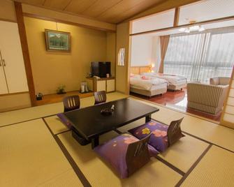 Yuzawa Grand Hotel - Yuzawa - Phòng ăn