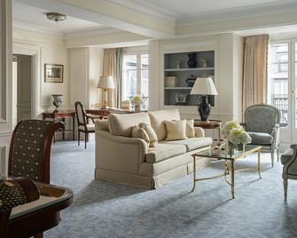 Four Seasons Hotel George V Paris - París - Sala de estar