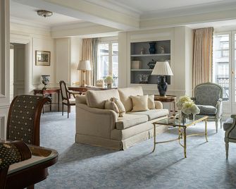 Four Seasons Hotel George V Paris - Paris - Lounge