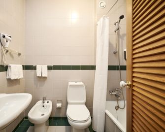 Hotel Castrum Villae by Walk Hotels - Melgaço - Ванна кімната