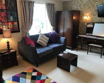 Host & Stay - The Eiders - Cromer - Living room