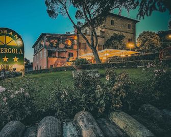 Hotel La Pergola - Magliano Sabina