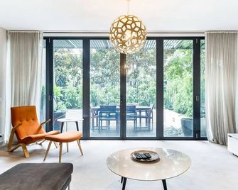 Leafy Inner City Apartment Camperdown - Sídney