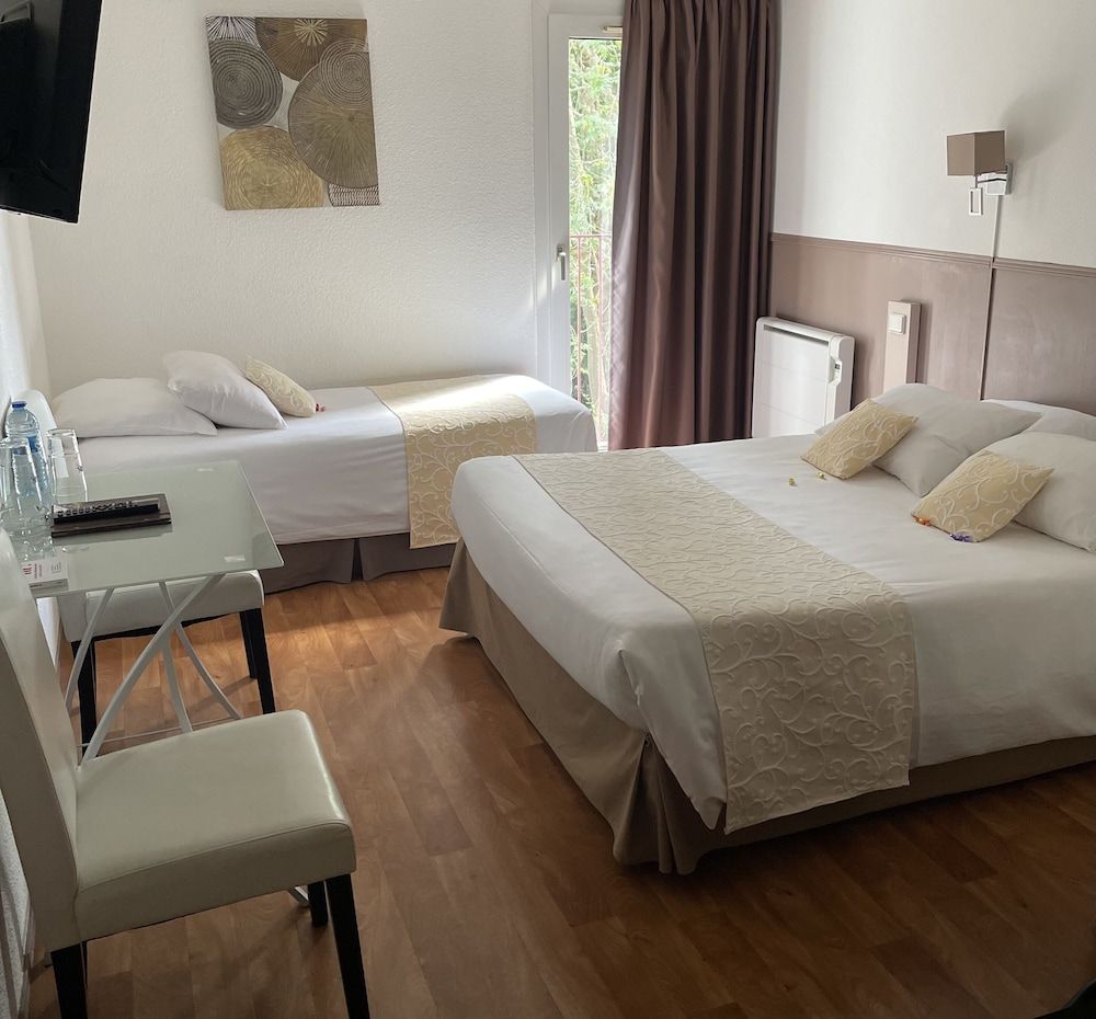 Hôtel Côté Sud Léman - Thonon-les-Bains - Bedroom