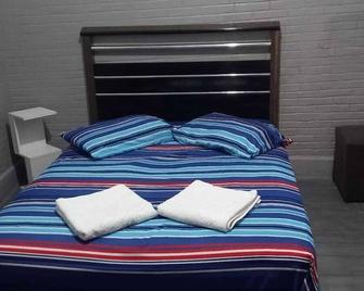 Usp East Inn - Sao Paulo - Bedroom