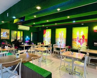 Capital O Hotel Jazuli - San José del Cabo - Restaurante