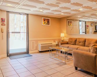 Windsor Hotel - Hightstown