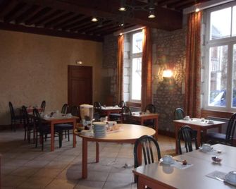 جاكوتيل أورليانز - أورليون - مطعم