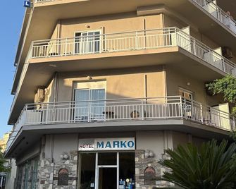 Hotel Marko - Loutraki - Building