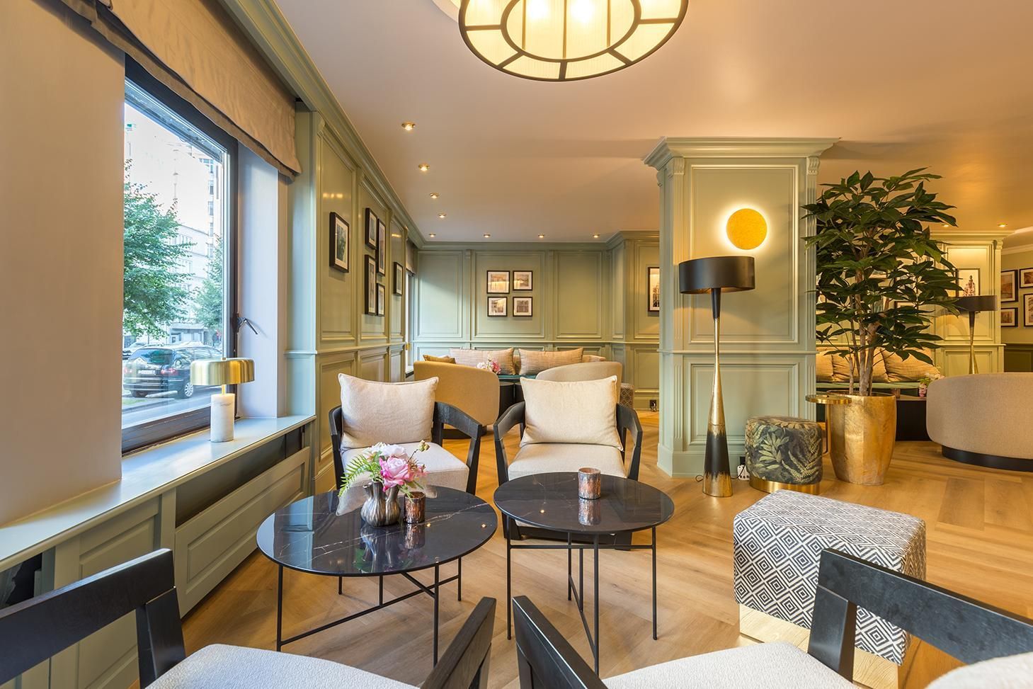 ليوناردو هوتل أنتويرب ذا بلازا - انتورب - غرفة معيشة