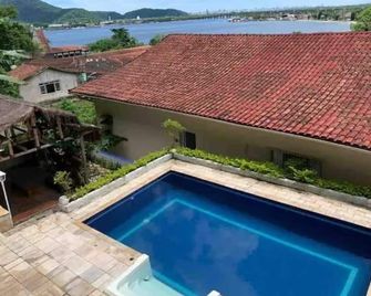 Hostel Casarão Sv - Sao Vicente - Piscina