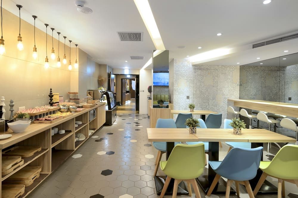 Via Hotel Taipei Station