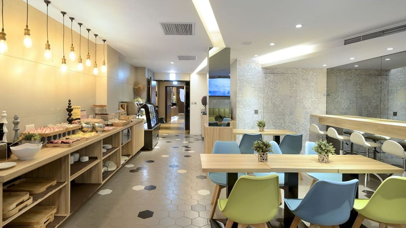 Via Hotel Taipei Station