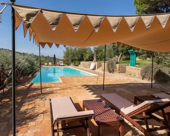 Frantoio home with pool and Jacuzzi in the Fontanaro estate - Paciano - Piscina