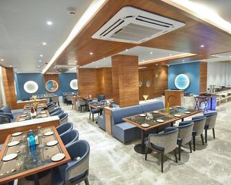 Kings Kraft Tremezzo Inn, Somnath - Somnāth - Restaurant