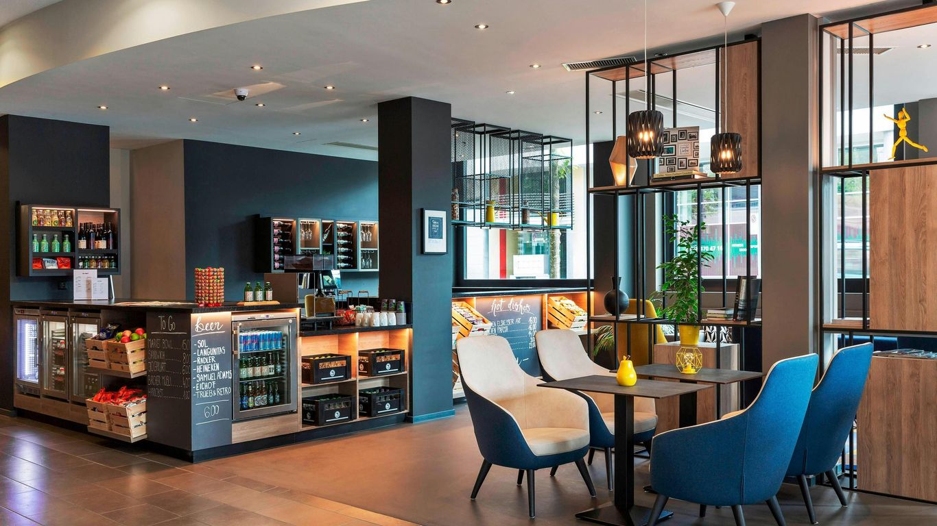 Courtyard by Marriott Zurich North
