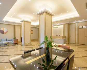 Radow Hotel (Yichang Binjiang Pedestrian Street) - Yichang - Hall d’entrée