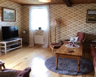 Cottage by the sea with sauna - Gävle