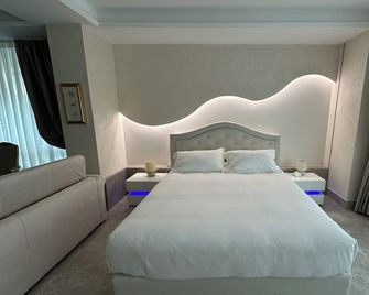 Hypnos - Luxury Suite in Pescara - Pescara - Bedroom