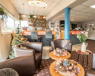 Brit Hotel Confort Foix - Foix - Bar