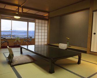 Hotel Kaminoyu Onsen - Provincia di Kai - Sala pranzo