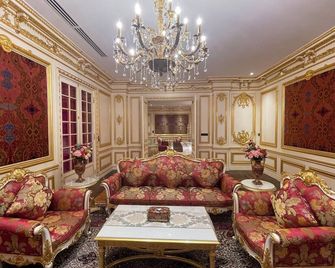 Vv Hotel Kampong Cham - Kampong Cham - Lounge